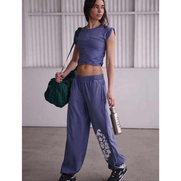 Free People Pants - Free People Movement Hot Shot Logo Crossover 2-Piece Set Blue Indigo Size Large